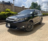 toyota-harrier-super-clean-small-3