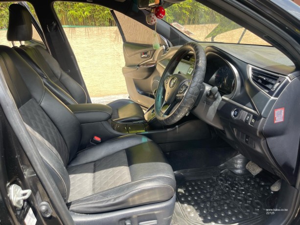 toyota-harrier-super-clean-big-5