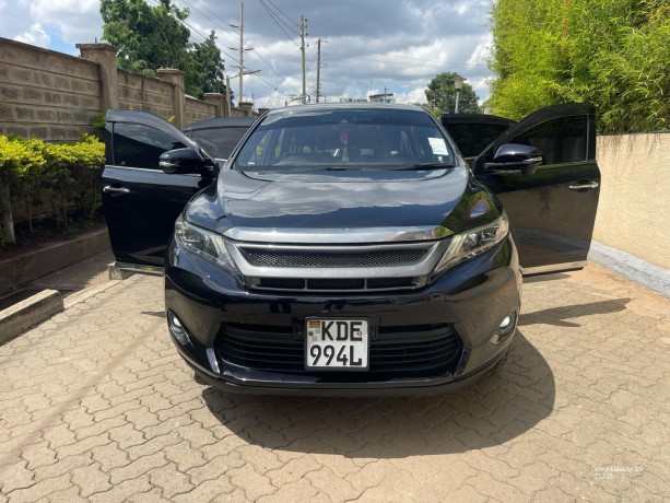 toyota-harrier-super-clean-big-6