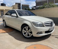 mercedes-c200-small-5