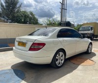 mercedes-c200-small-1