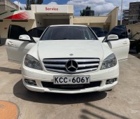 mercedes-c200-small-0