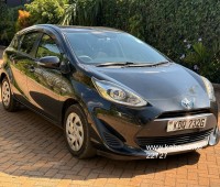 toyota-aqua-hybrid-for-sale-small-8