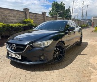 mazda-atenza-diesel-small-1