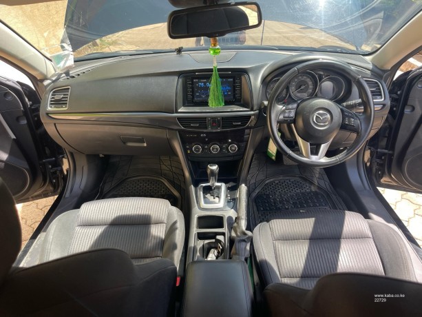 mazda-atenza-diesel-big-3