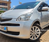2009-toyota-ractis-for-sale-small-0
