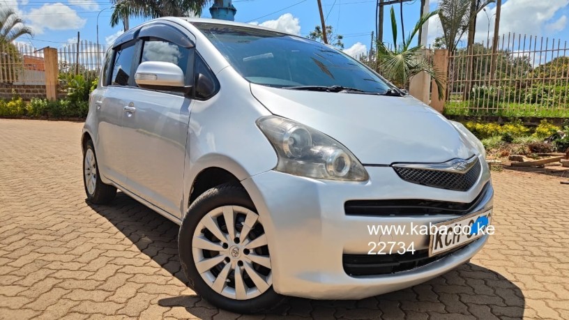 2009-toyota-ractis-for-sale-big-8