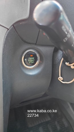 2009-toyota-ractis-for-sale-big-4