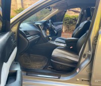 subaru-legacy-small-3