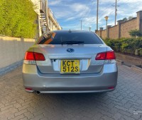subaru-legacy-small-8