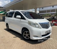 toyota-alphard-small-0