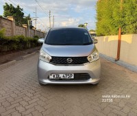 nissan-dayz-small-5