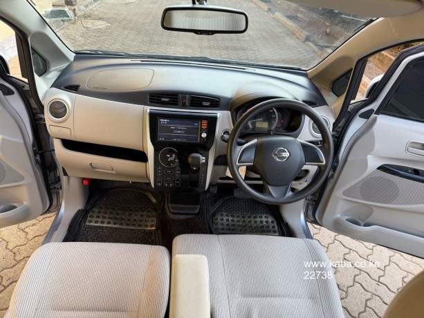 nissan-dayz-big-1