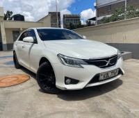 toyota-mark-x-small-0