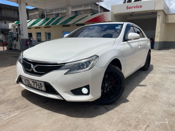 toyota-mark-x-big-1