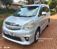 2011-toyota-noah-for-sale-small-8
