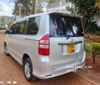 2011-toyota-noah-for-sale-small-5