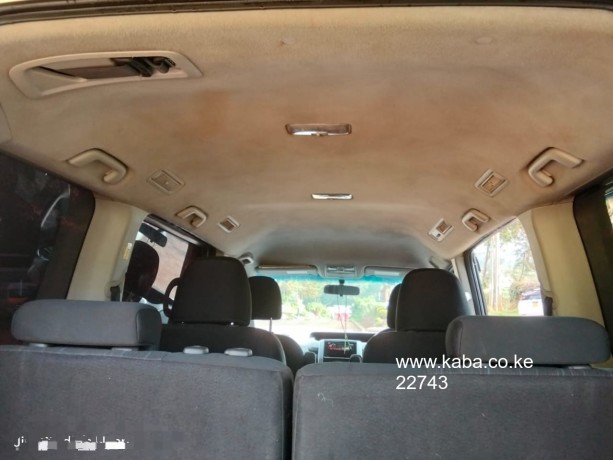 2011-toyota-noah-for-sale-big-3