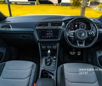 vw-tiguan-r-line-1400cc-petrolkdt-regpearl-white2018-model-headsup-display-power-boot-small-6
