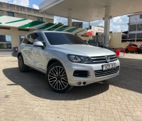 vokswagen-touareg-small-0
