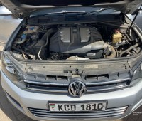 vokswagen-touareg-small-4
