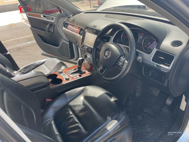 vokswagen-touareg-big-8