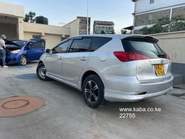 toyota-caldina-big-6