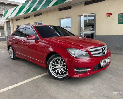 Mercedes Benz C200