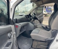 nissan-nv200-small-2