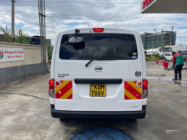 nissan-nv200-big-9
