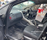 toyota-auris-small-2
