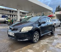 toyota-auris-small-0