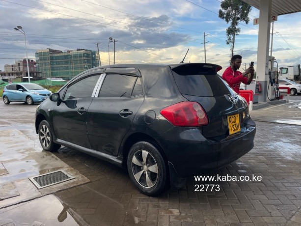 toyota-auris-big-4