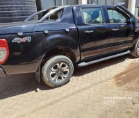 ford-pick-up-double-cab-small-5
