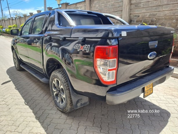 ford-pick-up-double-cab-big-6