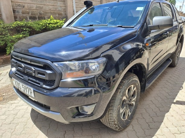 ford-pick-up-double-cab-big-1