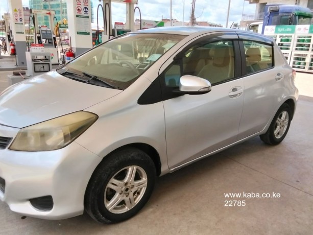 toyota-vitz-big-1