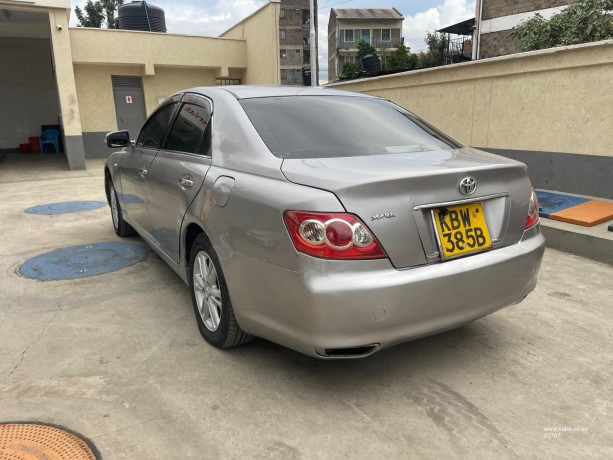 2007-toyota-mark-x-big-7