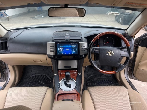 2007-toyota-mark-x-big-3