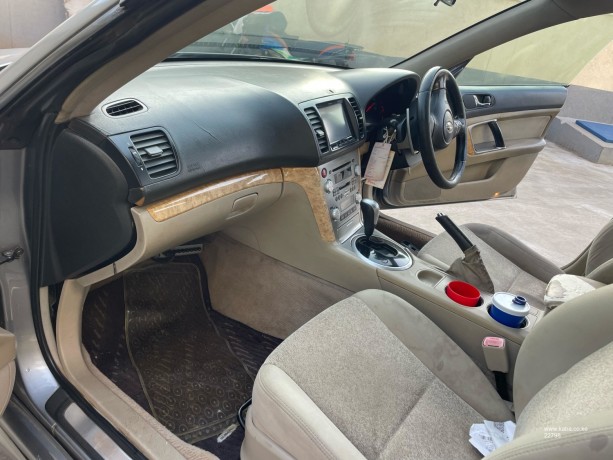 subaru-legacy-bl5-big-2