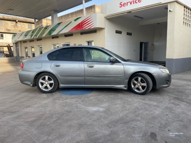 subaru-legacy-bl5-big-0