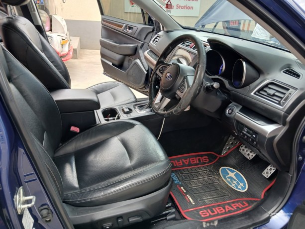 subaru-legacy-bn9-big-4