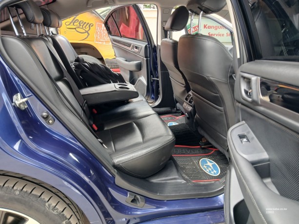 subaru-legacy-bn9-big-6