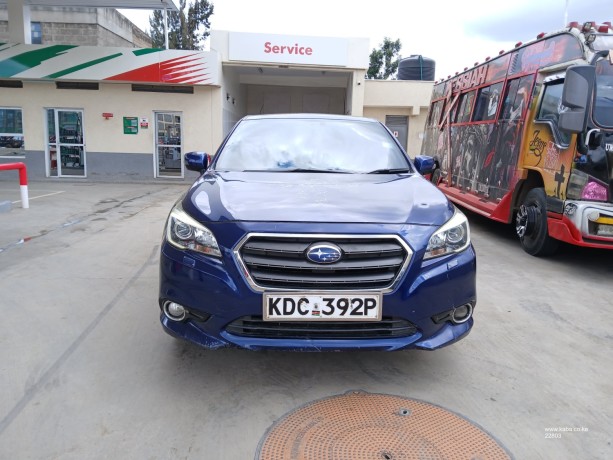 subaru-legacy-bn9-big-9