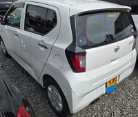 2017-daihatsumira-eis-for-sale-small-7
