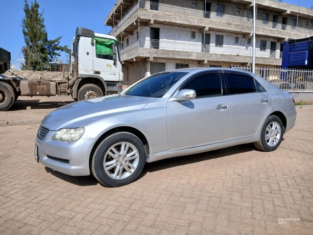 toyota-mark-x-big-1