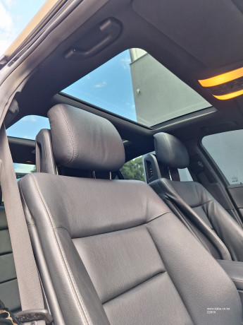 mercedes-benz-e250-cdi-big-8