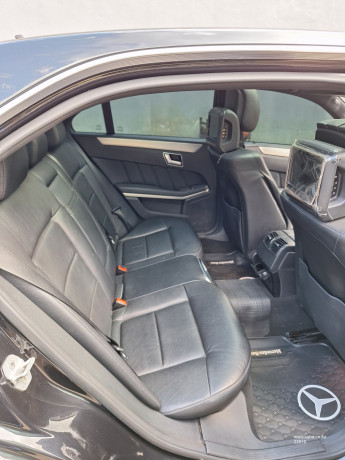 mercedes-benz-e250-cdi-big-9