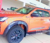 kipchoge-edition-159limited-dmax-whatsapp-for-buying-enquiries-small-0
