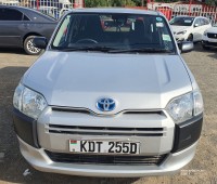 2019-toyota-probox-small-1